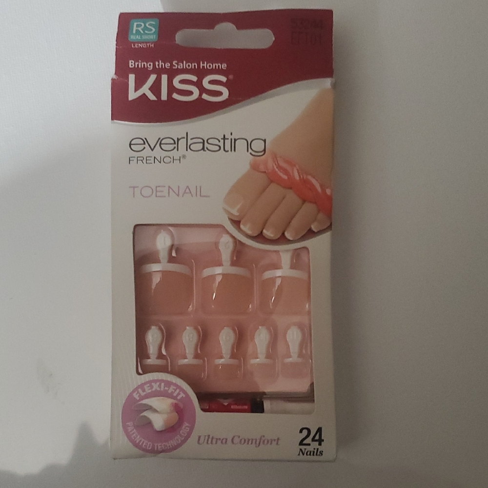 KISS Everlasting French Toenail Kit